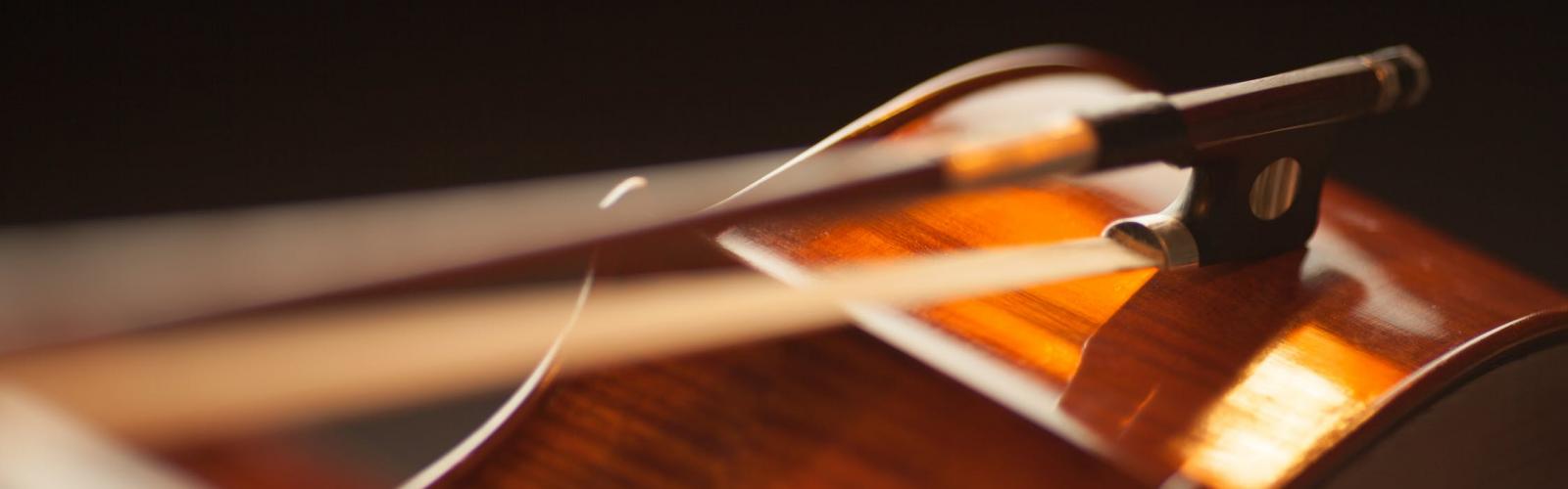 Violin, narrow depth of field